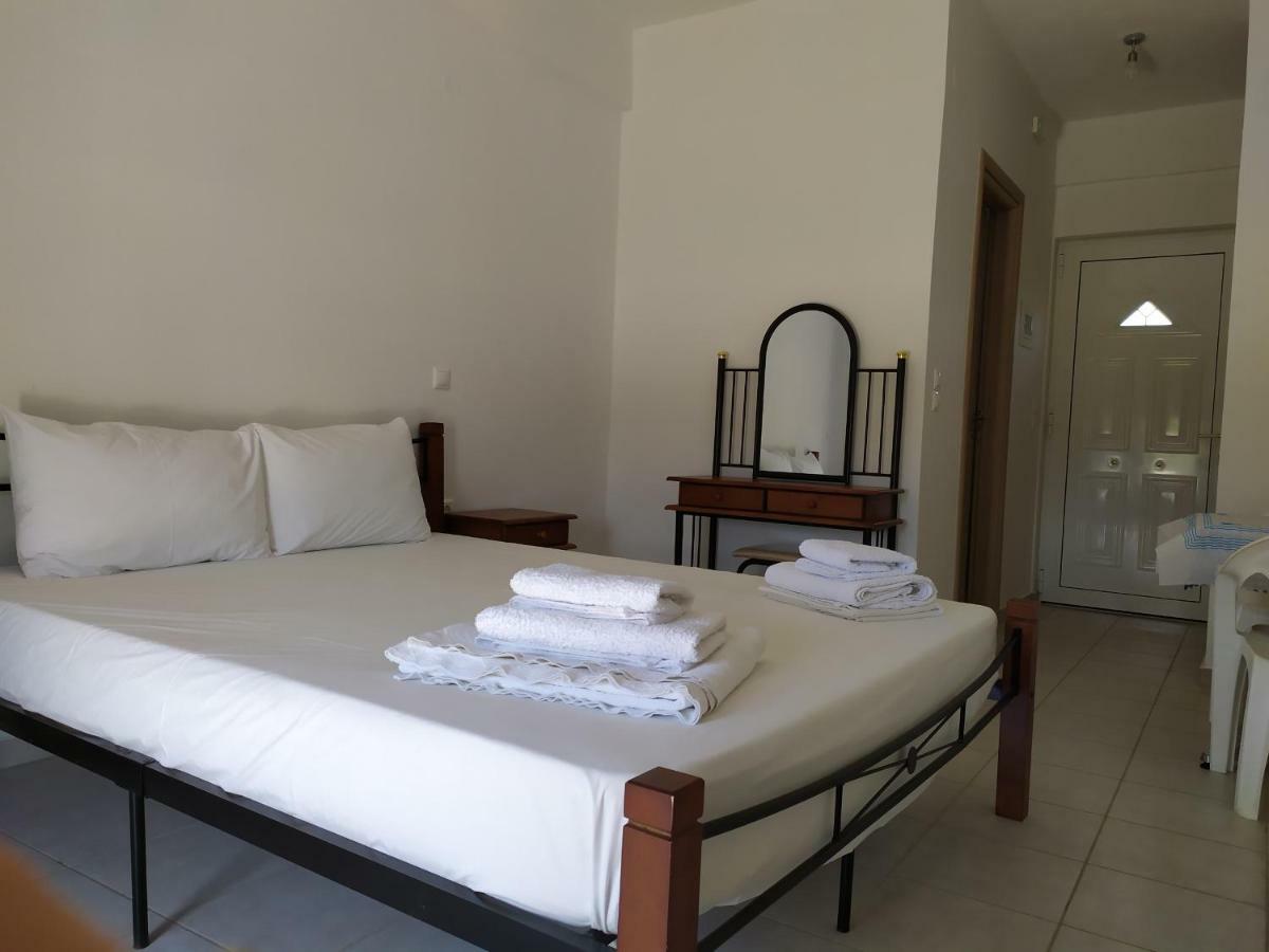 Makinia Beach Nafpaktos Zewnętrze zdjęcie
